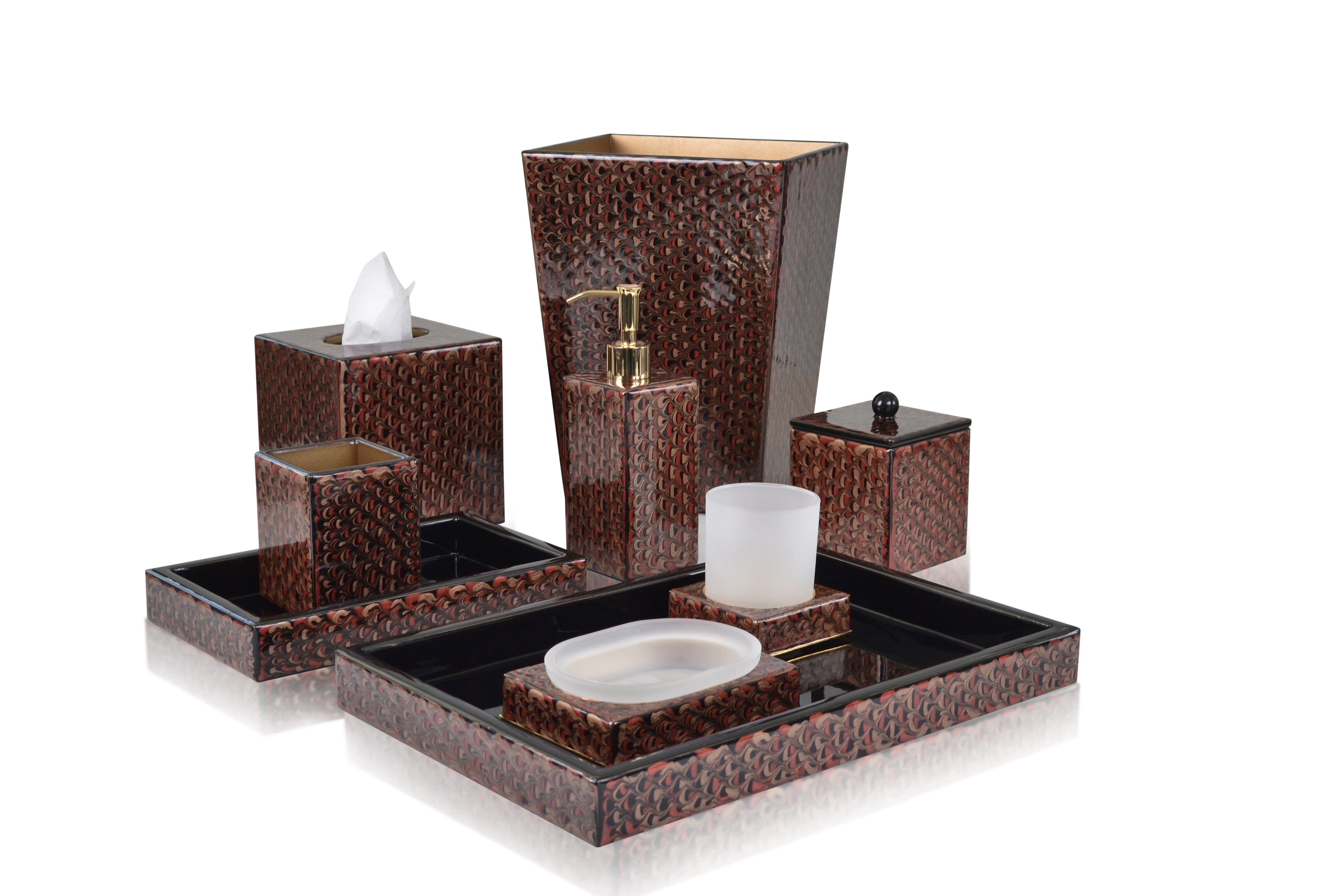 Timeless Venetian paper pattern on bath accessories