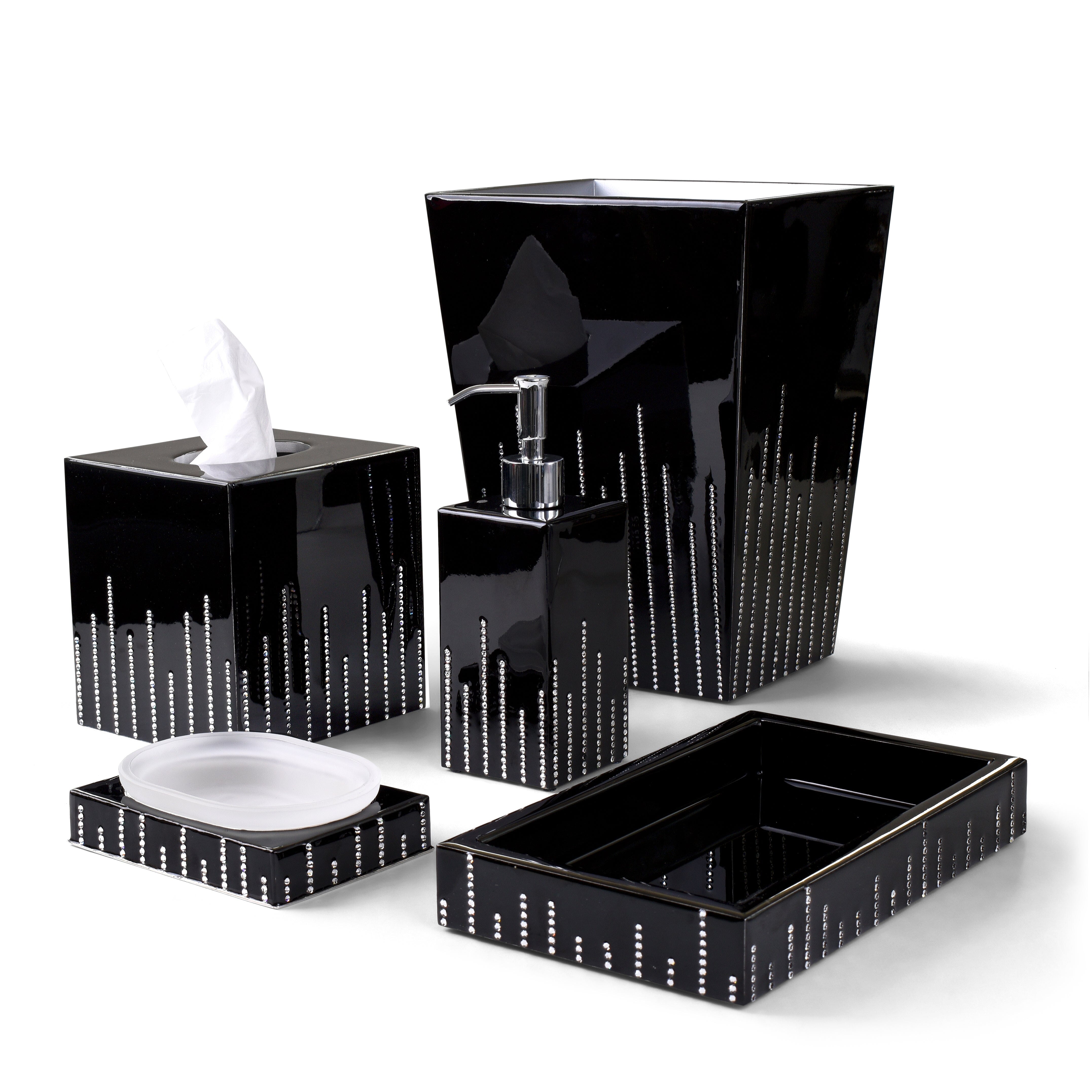 Black bath set embellished with linear crystals