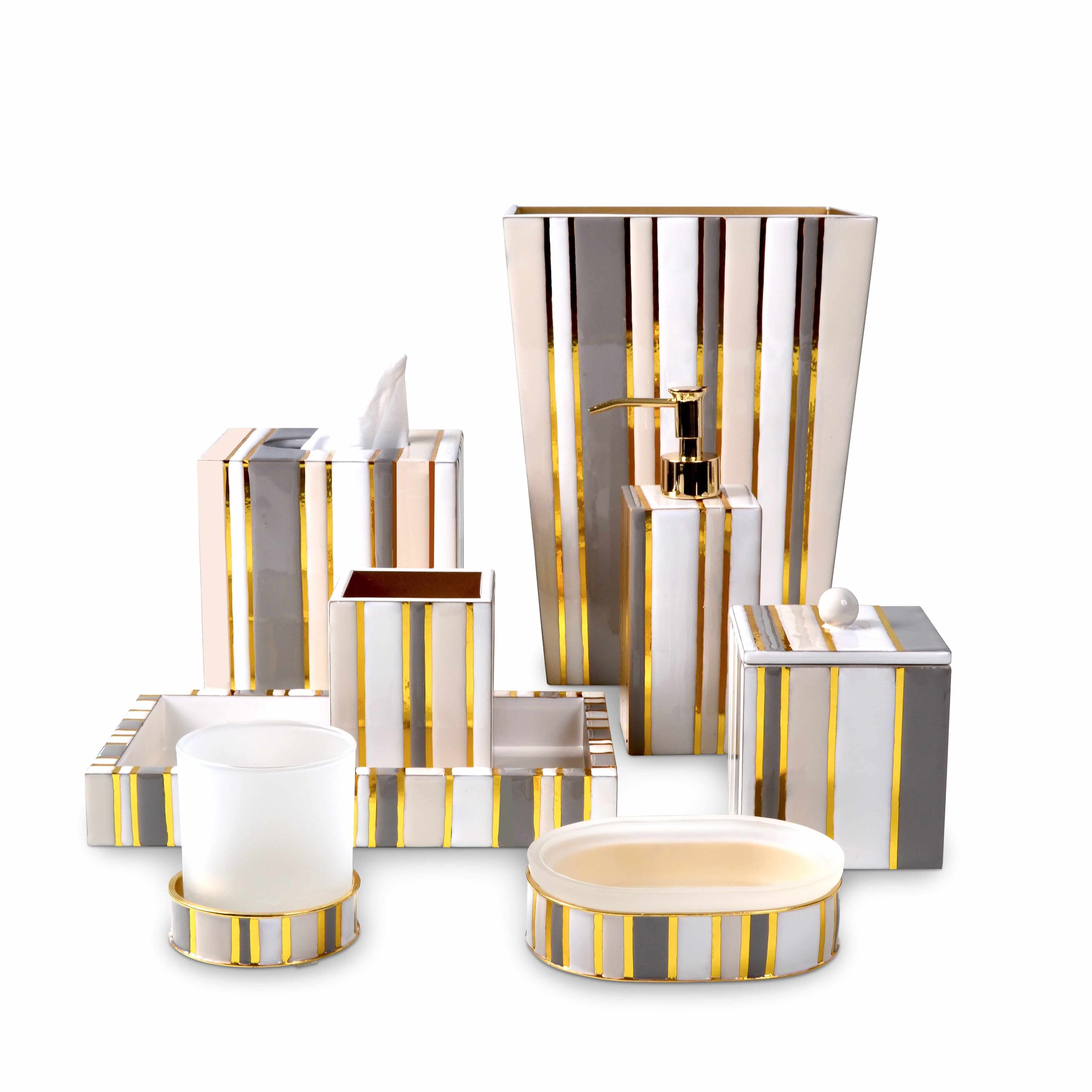 Vertical stripes in natural colors separated by metallic gold strips