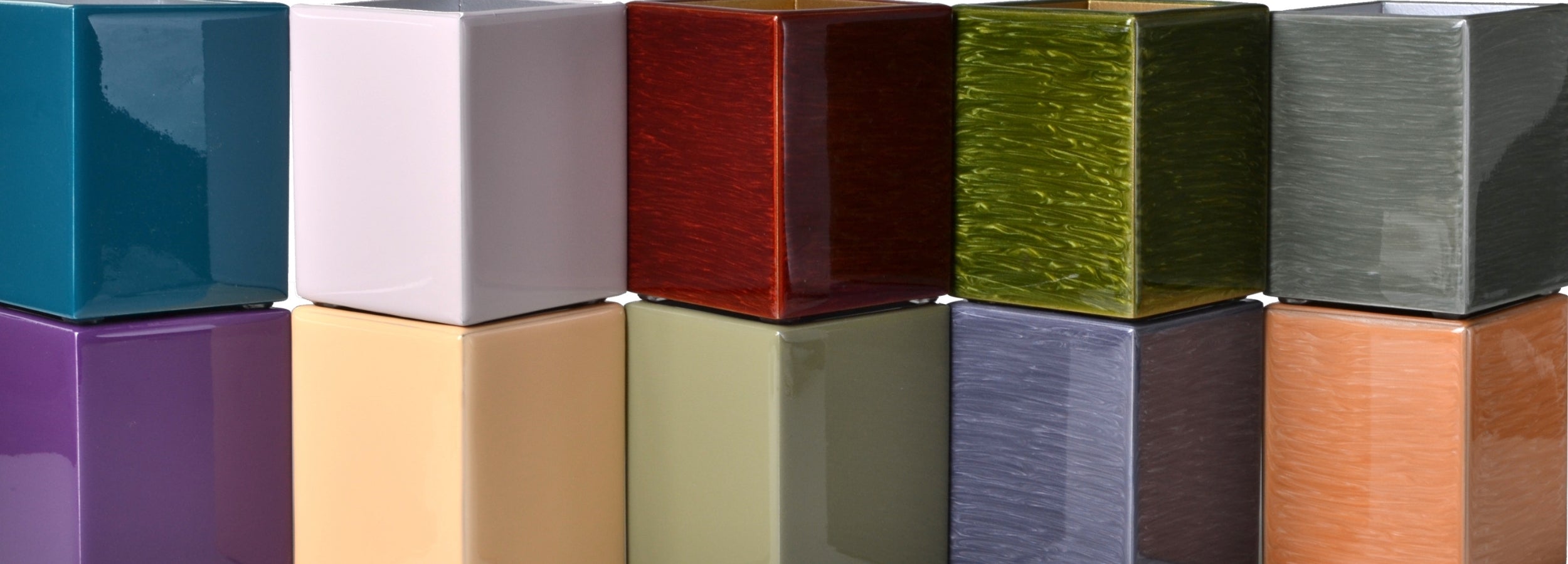 Enamel on brush holders