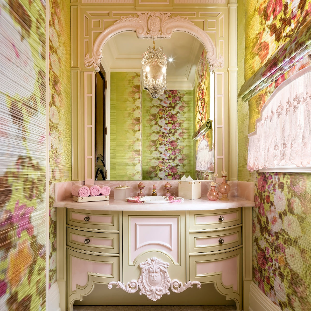 Lorri Morris bathroom styling with Mike+Ally bathroom accessories