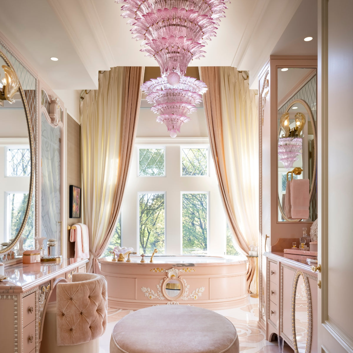 Lorri Morris bathroom styling with Mike+Ally bathroom accessories