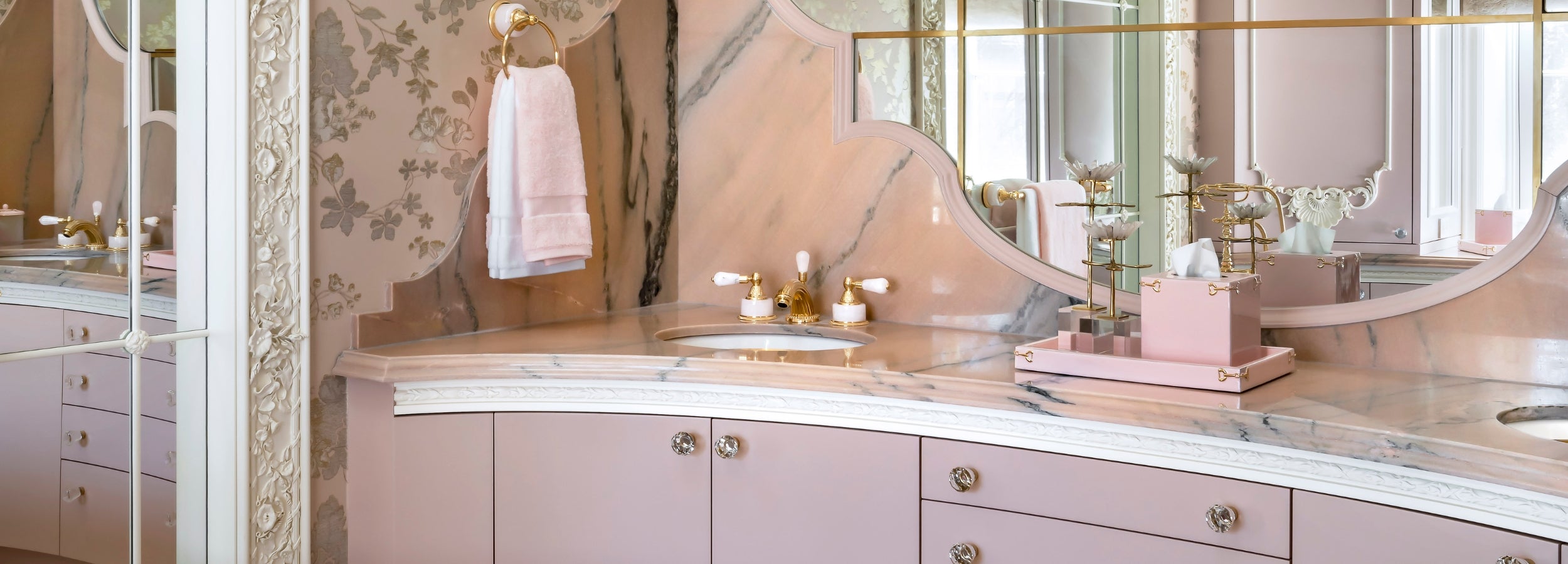 Lorri Morris Bathroom Styling
