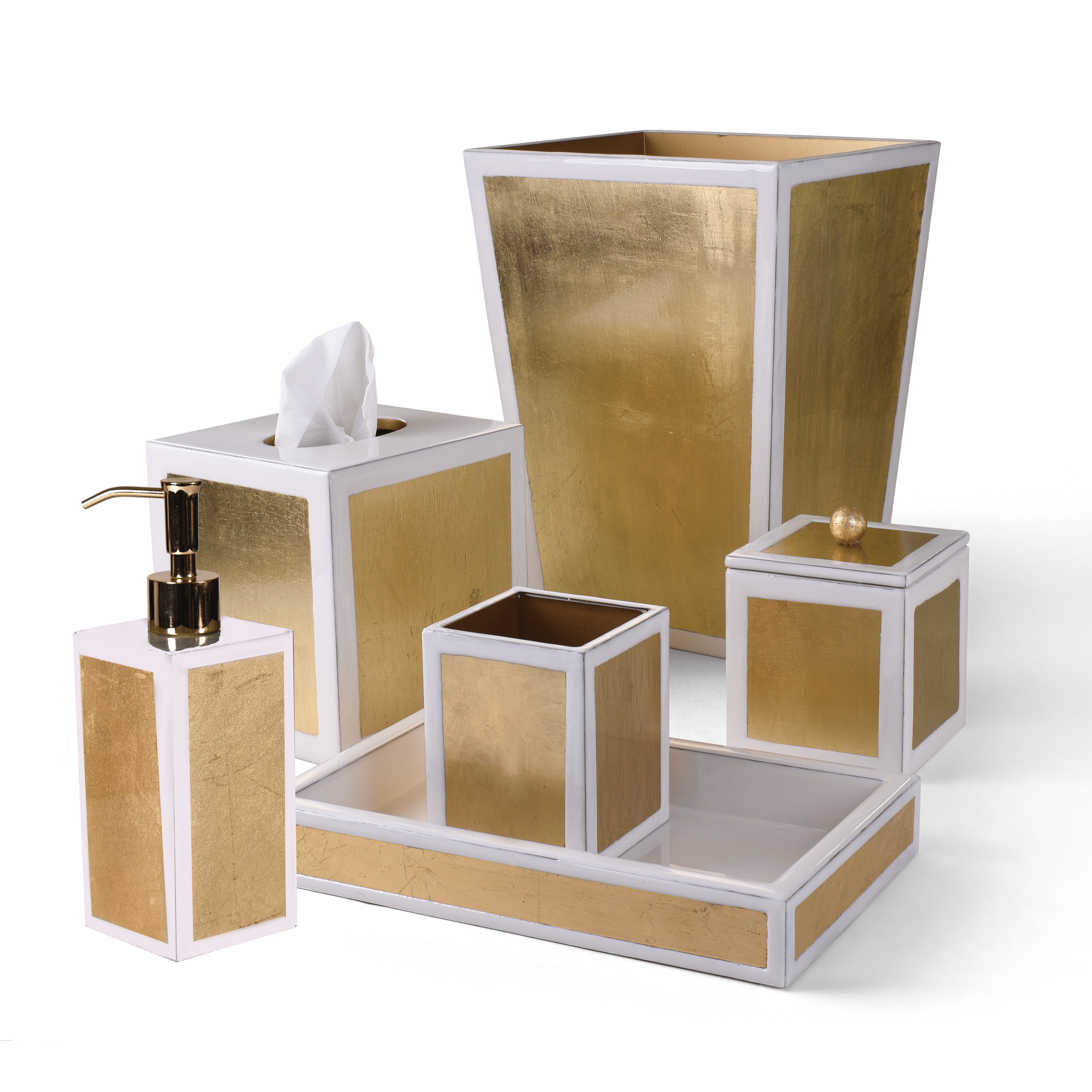 Gold Leaf bath set with pearl color trim