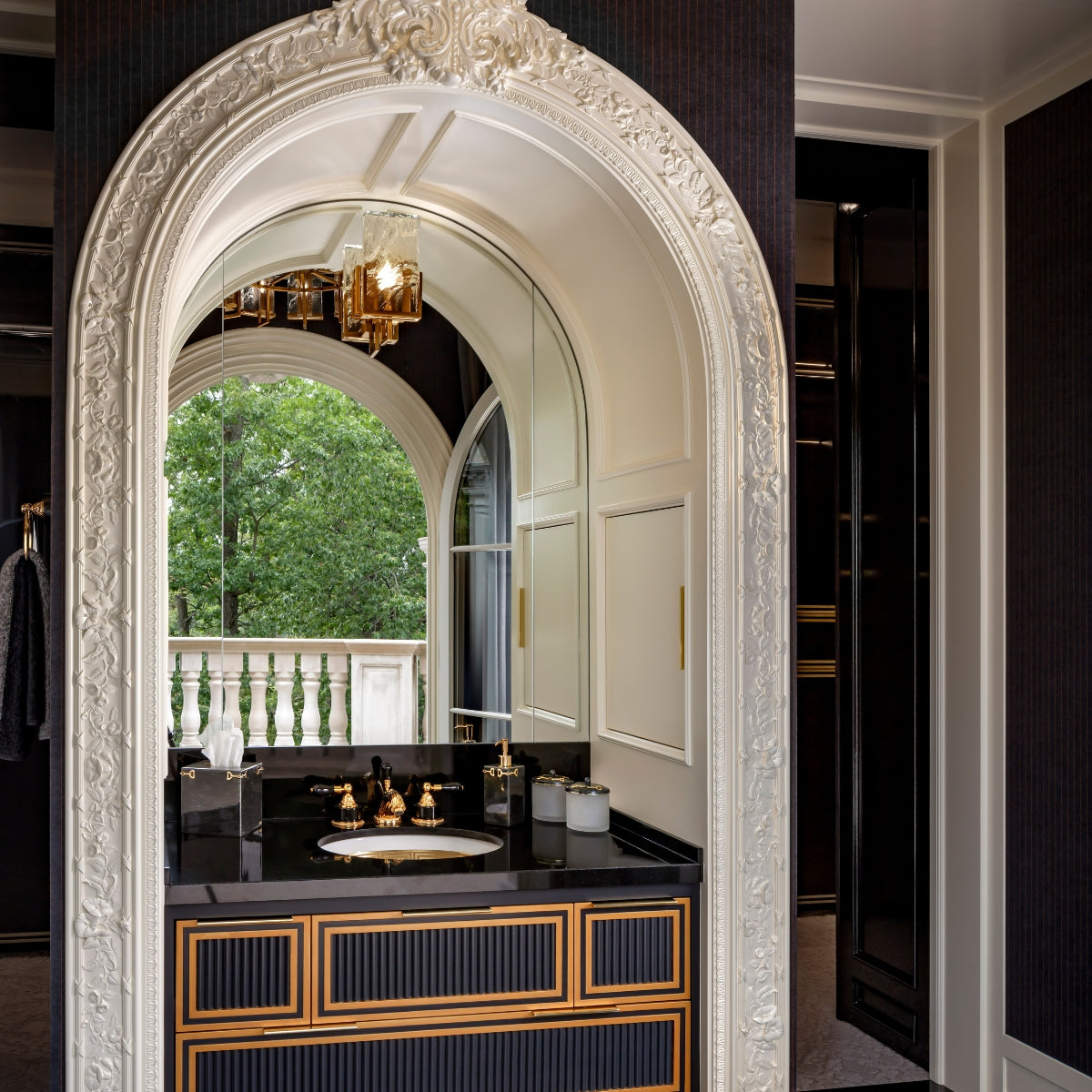 Lorri Morris bathroom styling with Mike+Ally bathroom accessories