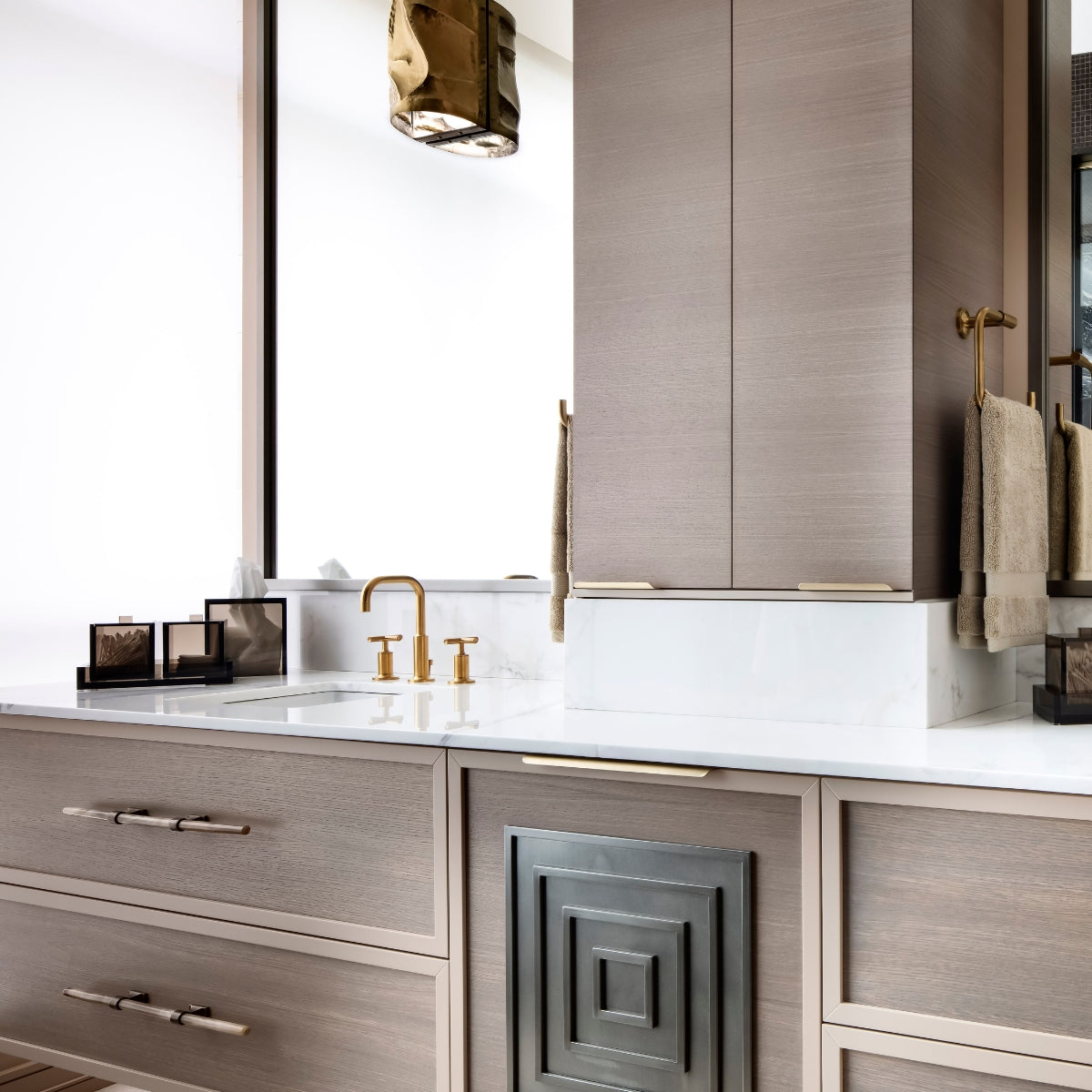 Lorri Morris bathroom styling with Mike+Ally bathroom accessories