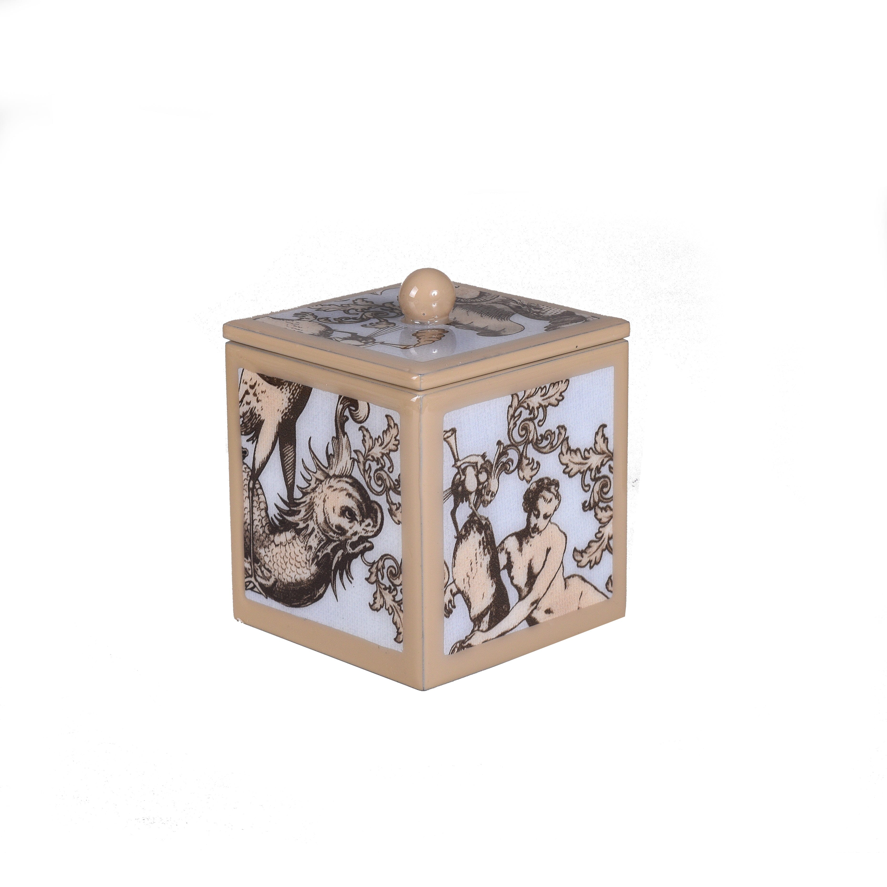 Container with lid decorated with sea life