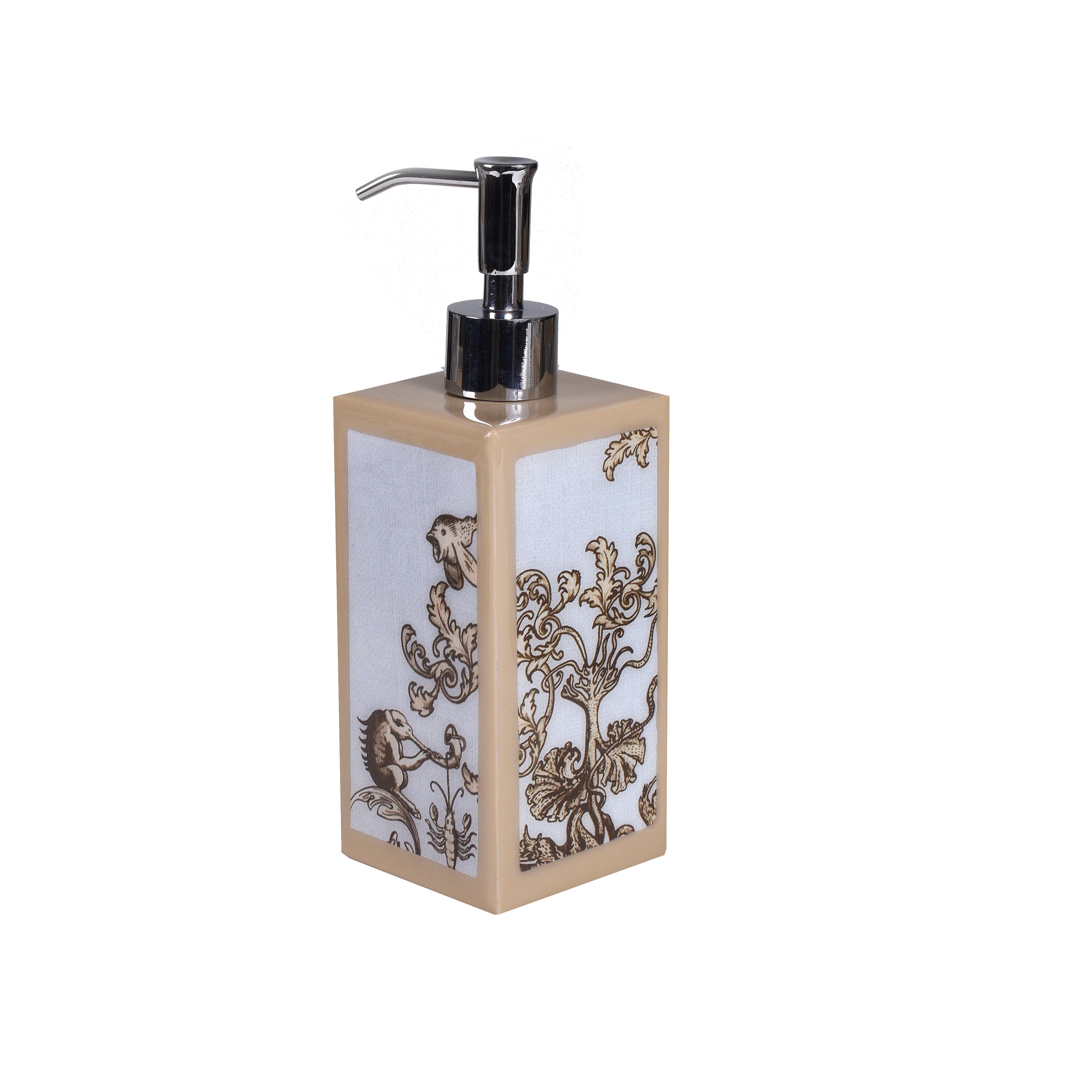 Imaginative sea life on lotion pump