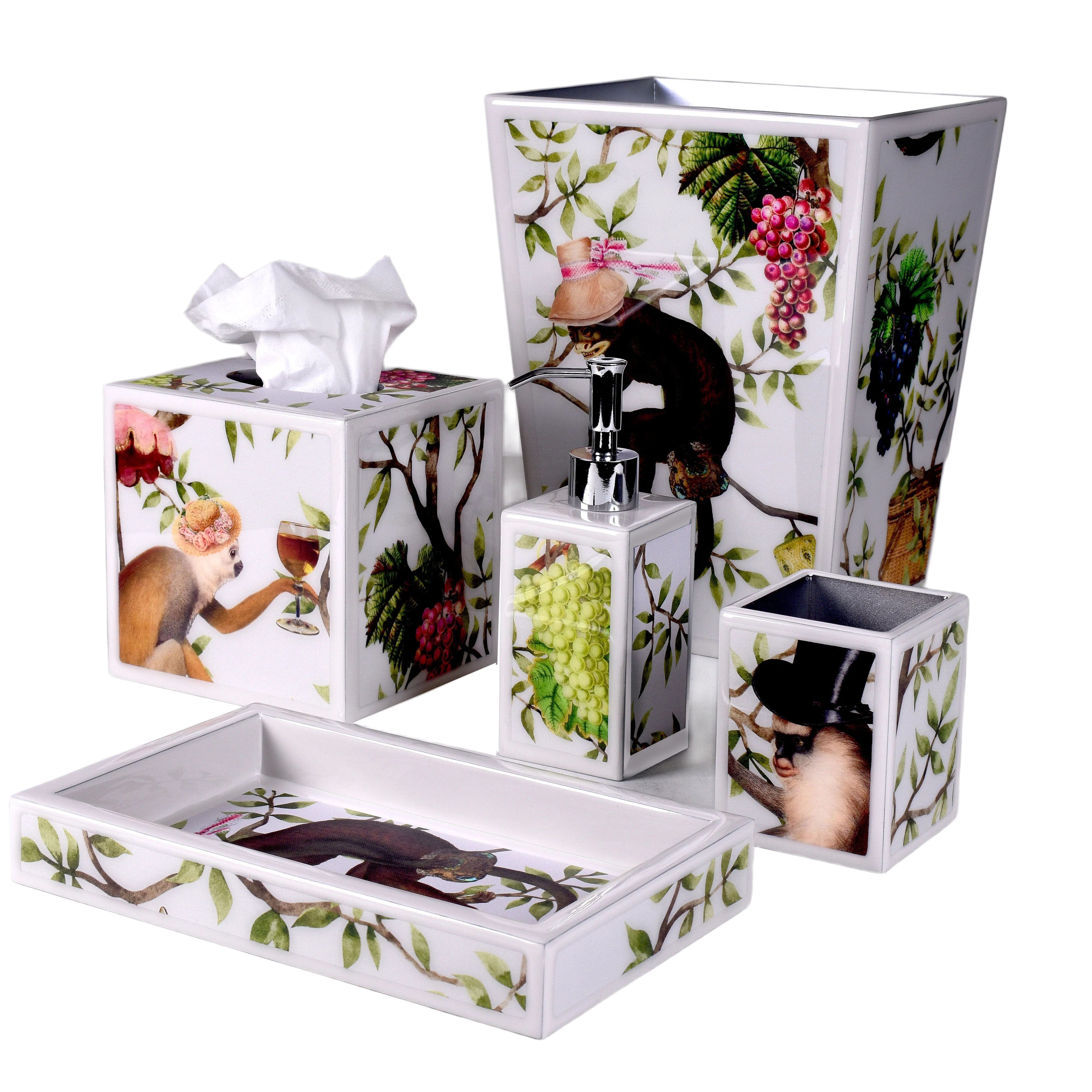 bath set with monkey decor