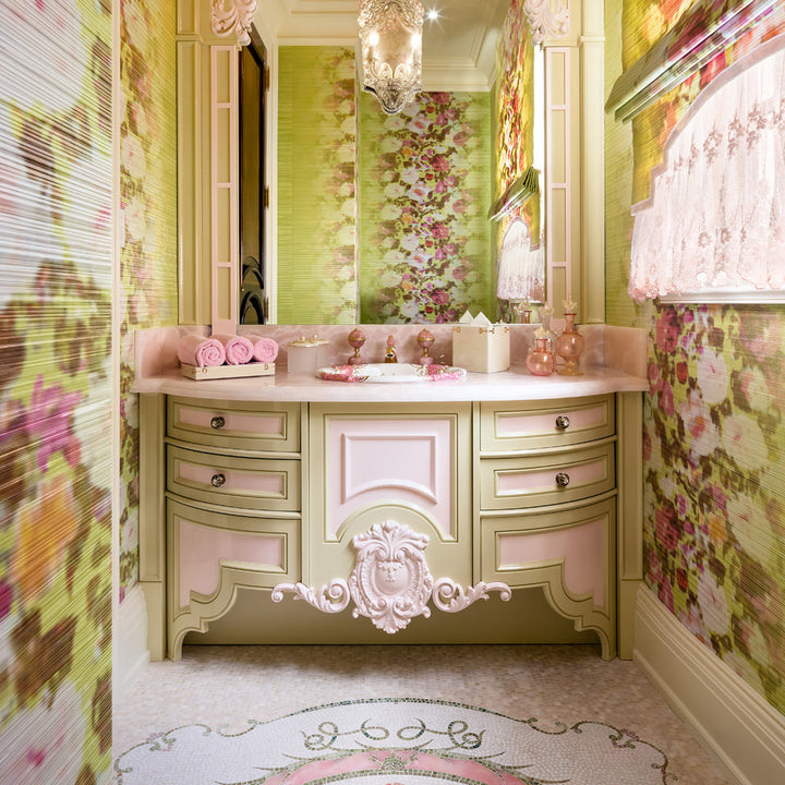 Floral bathroom inteior with Hamptons Collection